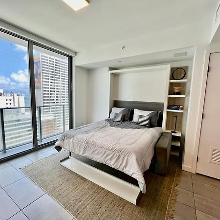 Appartement Spacious Studio In The Heart Of Downtown Miami Extérieur photo